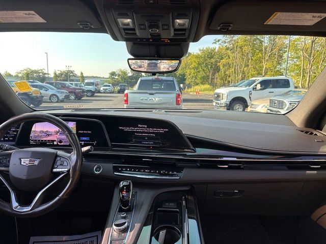Used 2021 Cadillac Escalade Sport w/ Driver Assist Tech Package AWD/4WD image 28