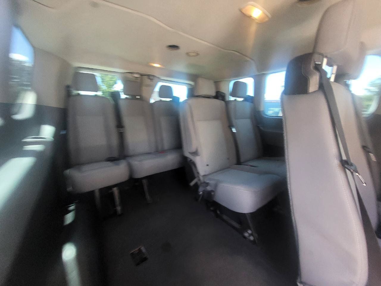 Used 2016 Ford Transit 350 XLT RWD image 39
