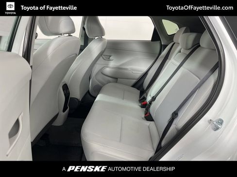 Used 2025 Hyundai Kona SEL image 21