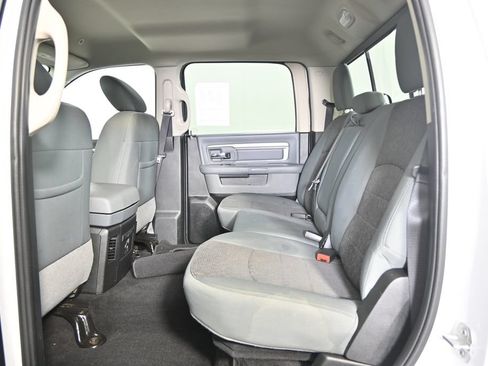 Used 2018 RAM 1500 Big Horn AWD/4WD image 17