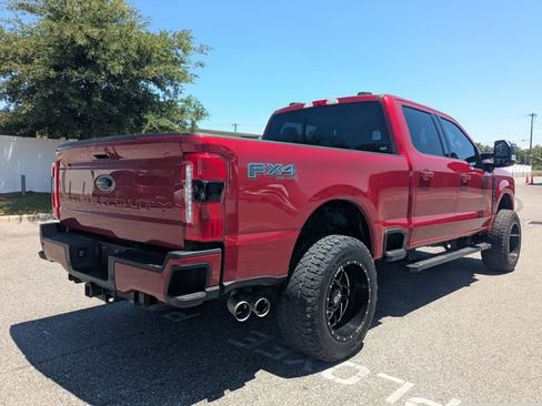Used 2023 Ford F250 Lariat w/ Black Appearance Package AWD/4WD image 4