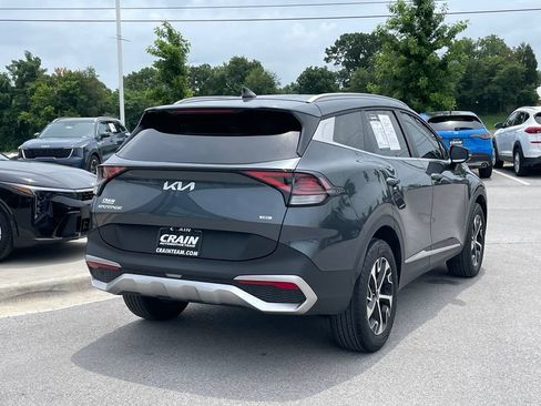 Certified 2025 Kia Sportage EX AWD/4WD image 7
