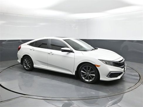 Used 2020 Honda Civic EX-L image 17