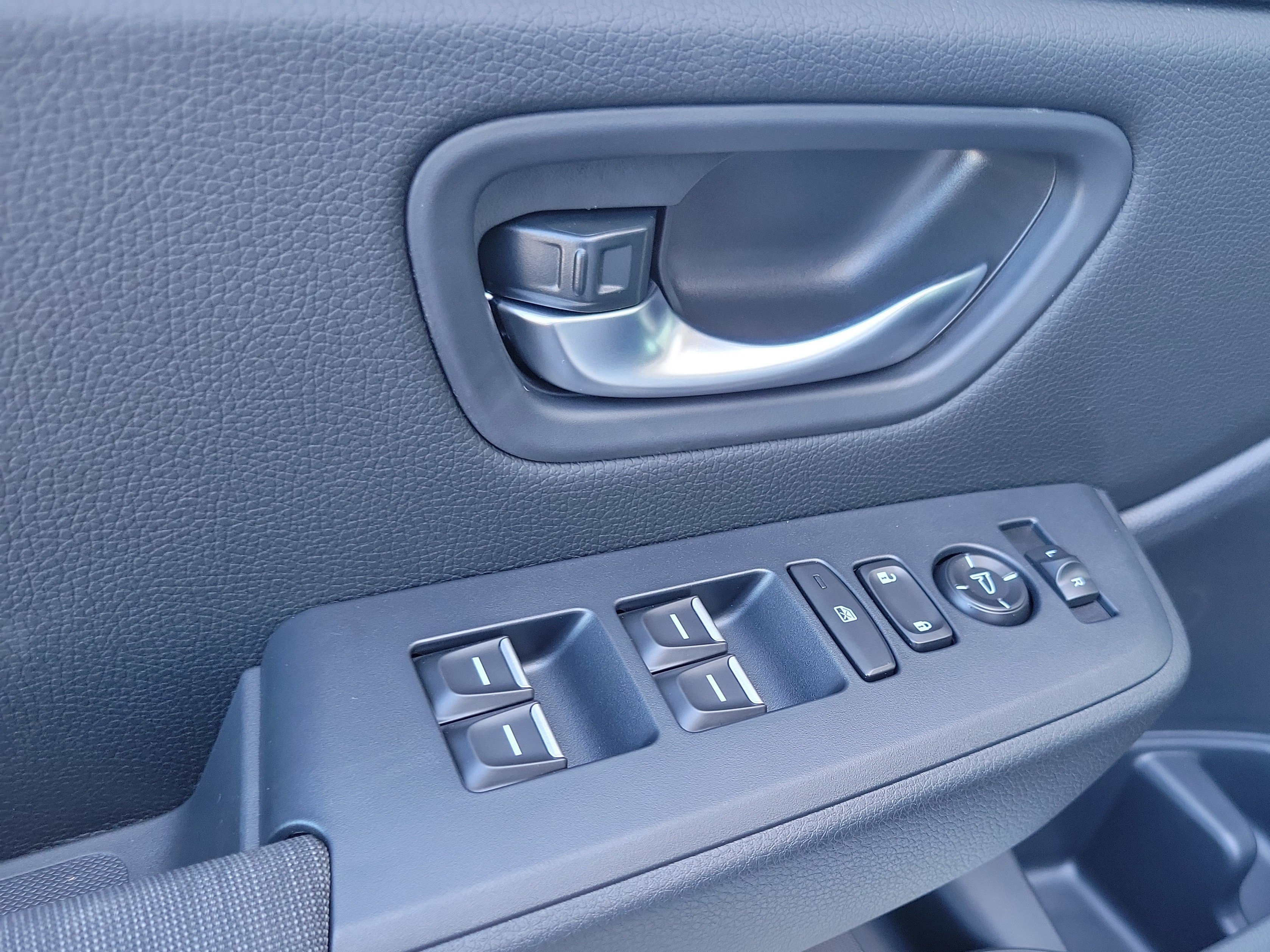 New 2026 Honda Pilot Sport image 23
