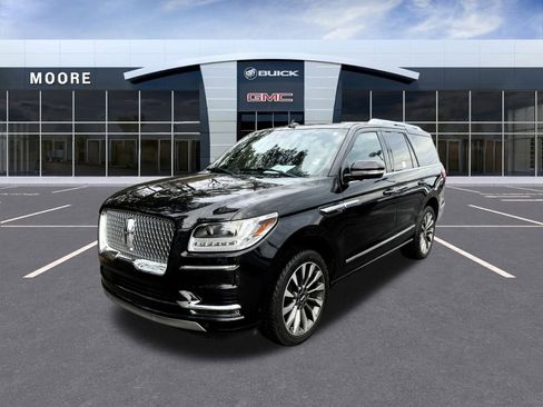 Used 2021 Lincoln Navigator Reserve image 7