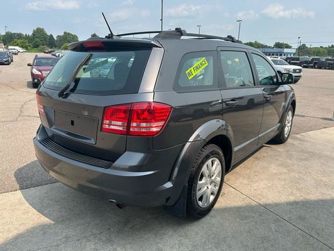 Used 2016 Dodge Journey SE w/ MOPAR All-Weather Group FWD image 5