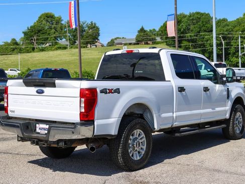 Used 2022 Ford F250 XLT AWD/4WD image 3