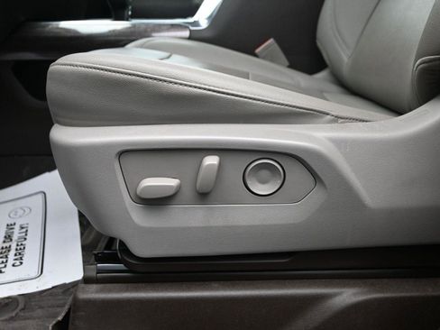 Used 2023 Chevrolet Silverado 1500 LTZ image 24