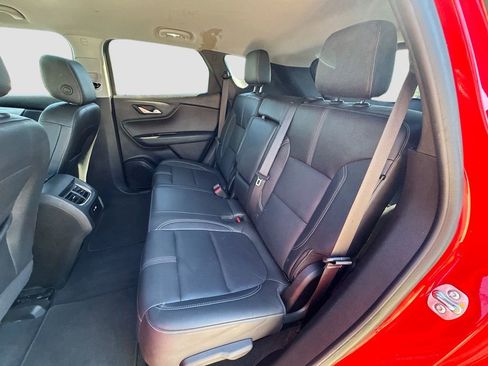 Used 2023 Chevrolet Blazer LT image 23
