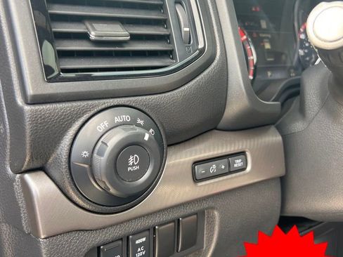 Used 2021 Nissan Titan PRO-4X w/ Pro-4x Convenience Package AWD/4WD image 26