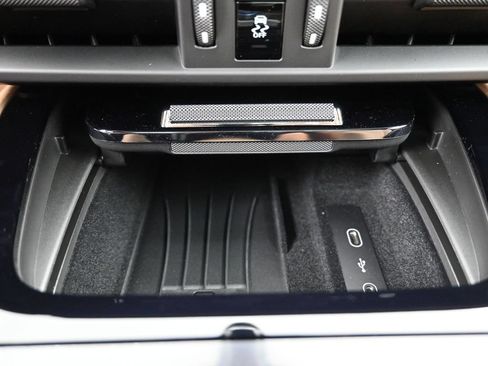 Certified 2026 Porsche Cayenne Coupe AWD/4WD image 24