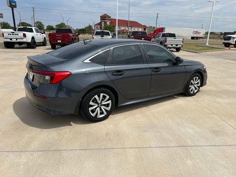 Used 2024 Honda Civic LX image 8
