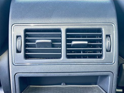 Used 2024 Jaguar F-PACE R-Dynamic S image 29