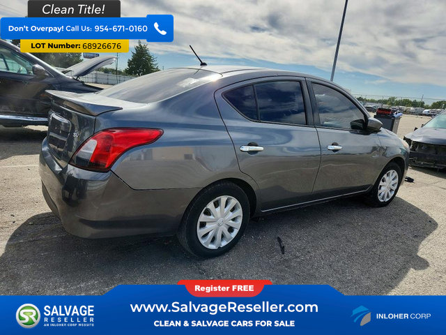 Used 2018 Nissan Versa SV FWD image 4