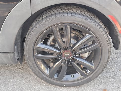 Used 2019 MINI Cooper S image 7