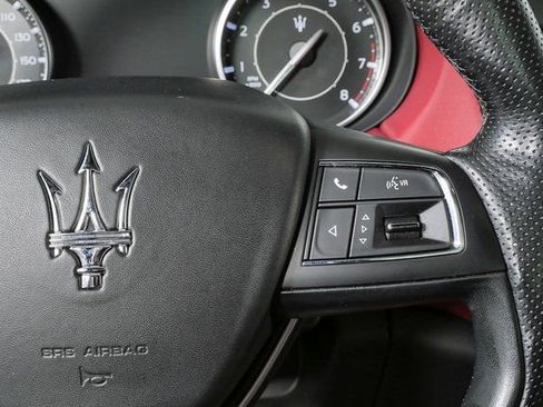 Certified 2022 Maserati Levante GT image 13