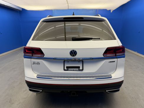 Certified 2023 Volkswagen Atlas SE AWD/4WD image 6