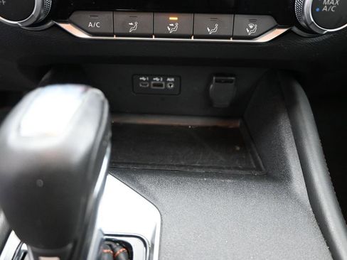 Used 2020 Nissan Altima 2.5 SR w/ Premium Package image 22