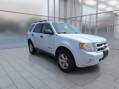Used 2010 Ford Escape 4WD Hybrid image 2