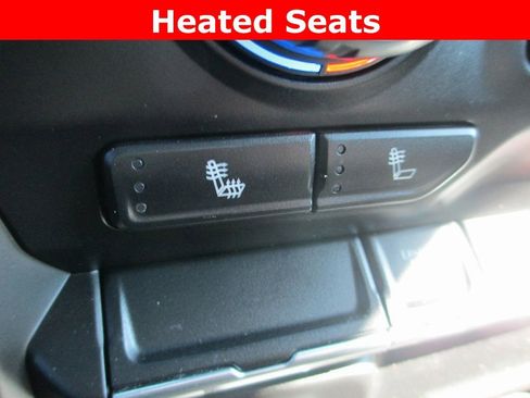 Used 2022 Chevrolet Silverado 3500 LT w/ Convenience Package image 16