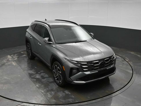 New 2026 Hyundai Tucson Limited image 23