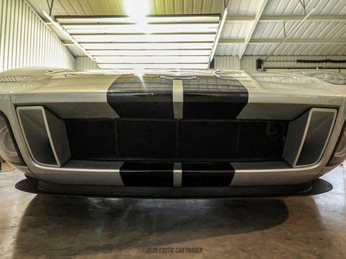 Used 2005 Ford GT RWD image 68