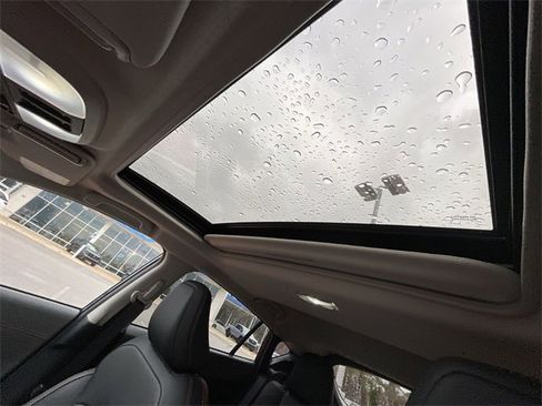 Used 2025 Subaru Crosstrek 2.5i Limited image 16