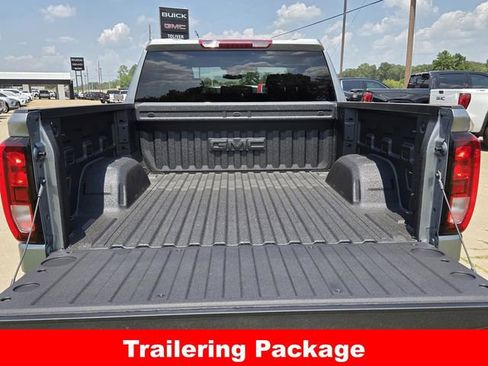 New 2026 GMC Sierra 1500 Elevation image 10