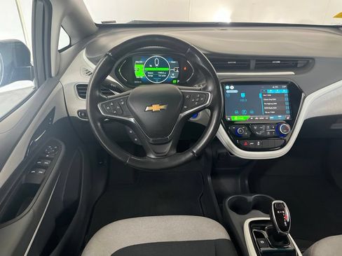 Used 2020 Chevrolet Bolt LT FWD image 30
