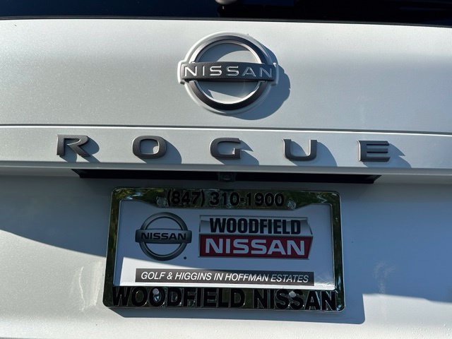 Certified 2025 Nissan Rogue SV AWD/4WD image 11