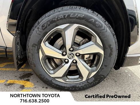 Used 2023 Toyota RAV4 SE w/ Weather & Moonroof Package AWD/4WD image 10