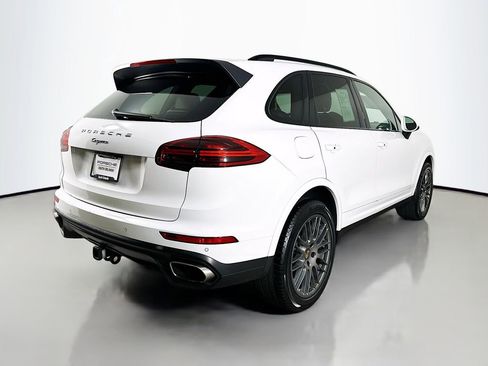 Used 2018 Porsche Cayenne Platinum Edition AWD/4WD image 9