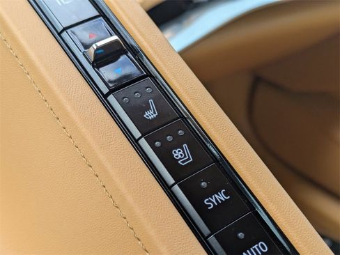 Used 2024 Chevrolet Corvette E-Ray image 21