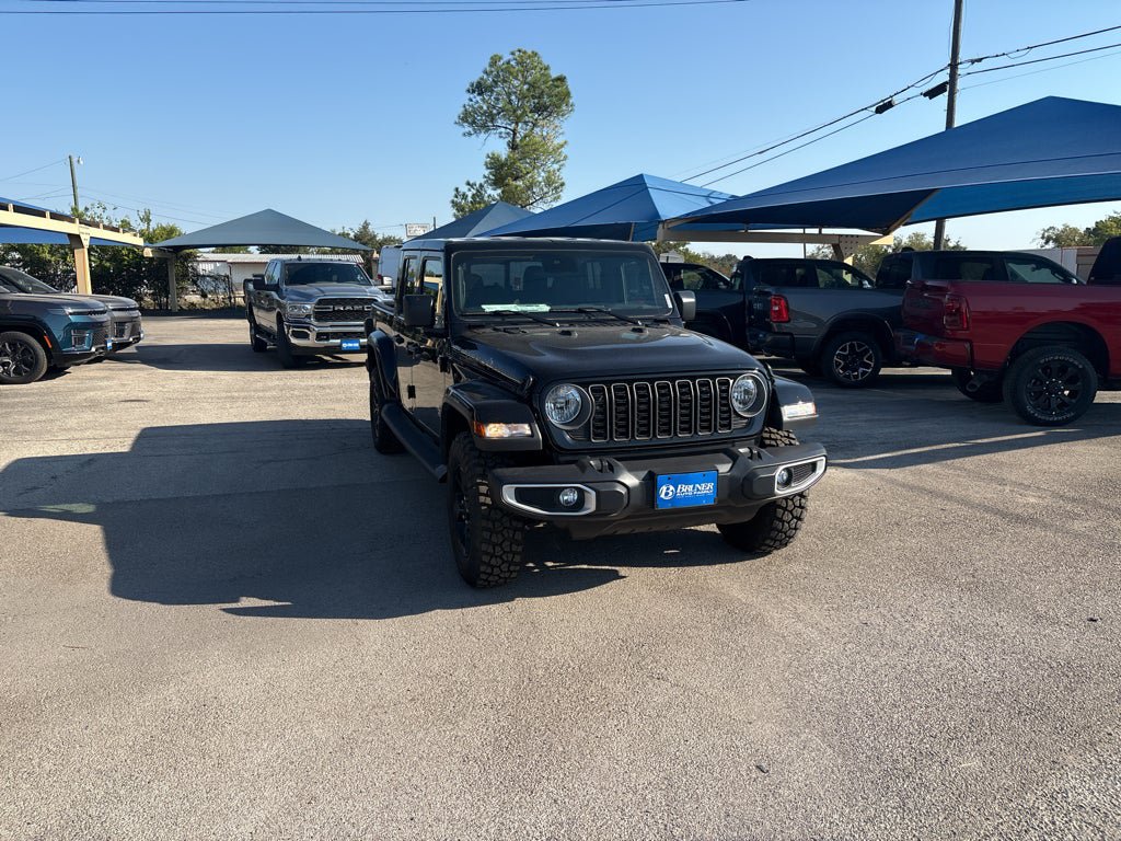 New 2025 Jeep Gladiator Sport AWD/4WD image 3
