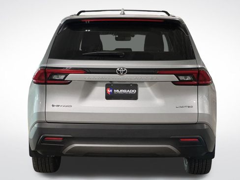 Used 2024 Toyota Grand Highlander Limited image 9