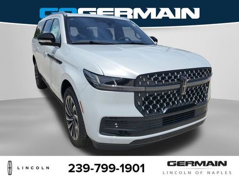 New 2025 Lincoln Navigator L Black Label AWD/4WD image 5
