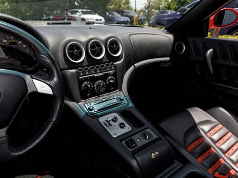 Used 2005 Ferrari 575M Maranello Superamerica RWD image 29
