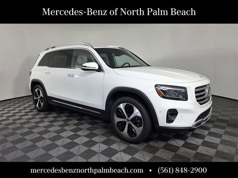 Certified 2025 Mercedes-Benz GLB 250 image 8