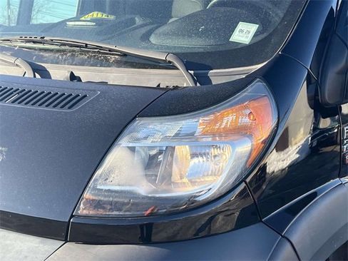 Used 2017 RAM ProMaster 2500 image 9