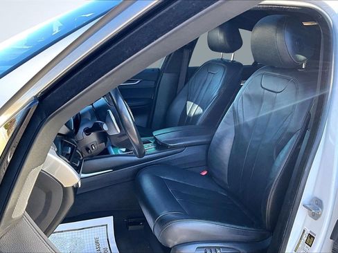 Used 2019 BMW X6 xDrive35i w/ Premium Package image 21