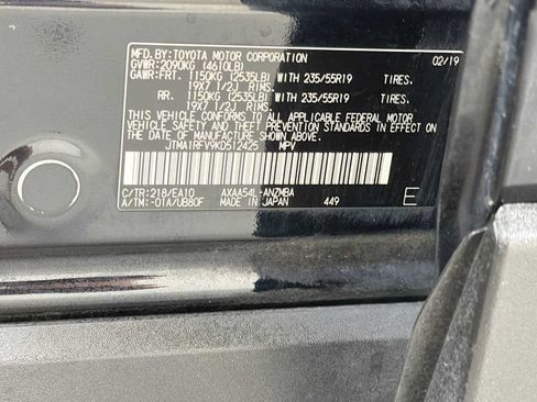 Certified 2019 Toyota RAV4 XLE Premium w/ Cold Weather Package AWD/4WD image 11