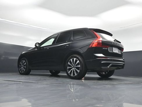 Used 2025 Volvo XC60 B5 Plus AWD/4WD image 50