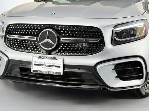 Used 2025 Mercedes-Benz GLB 250 image 12