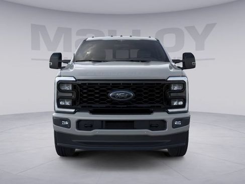 New 2026 Ford F250 Lariat w/ Black Appearance Package AWD/4WD image 6