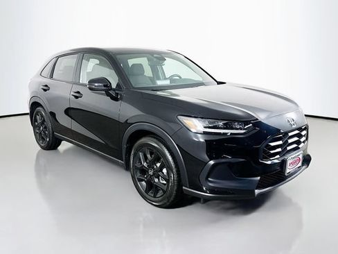 Certified 2025 Honda HR-V Sport image 14