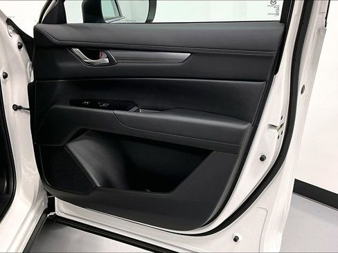 New 2025 MAZDA CX-5 AWD 2.5 S w/ Preferred Package image 11