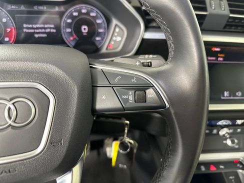 Used 2022 Audi Q3 2.0T Premium Plus w/ Premium Plus Package image 16