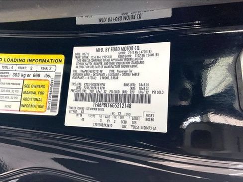 Used 2016 Ford Mustang GT Premium w/ Equipment Group 401A RWD image 34