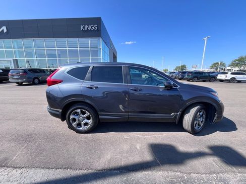 Used 2017 Honda CR-V EX image 2