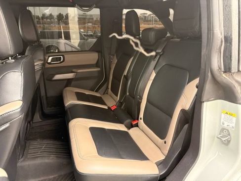Used 2023 Ford Bronco Wildtrak AWD/4WD image 8